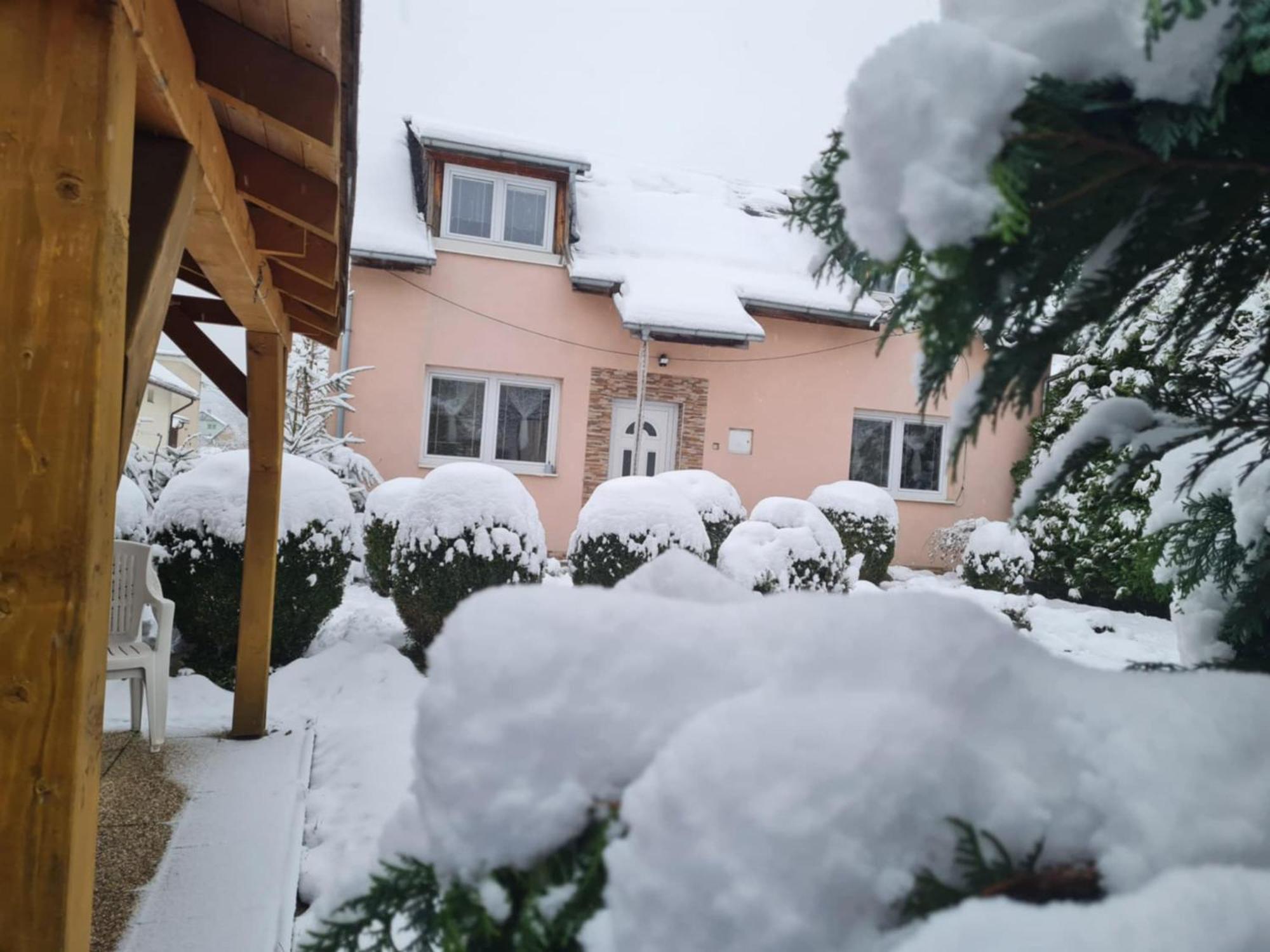 Rekreacny Dom Appartement Strecno Buitenkant foto